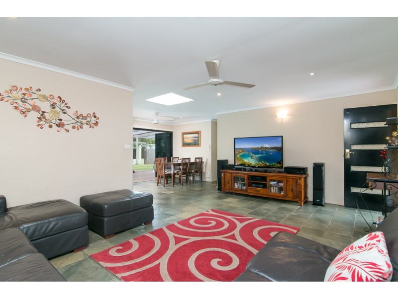 30 Survey Street, Smithfield QLD 4878