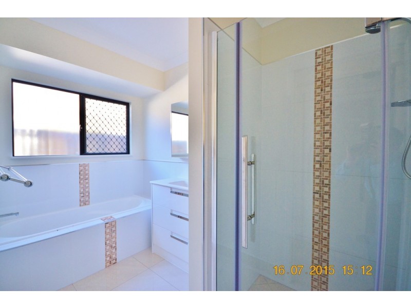 31 Hillary Drive, Smithfield QLD 4878