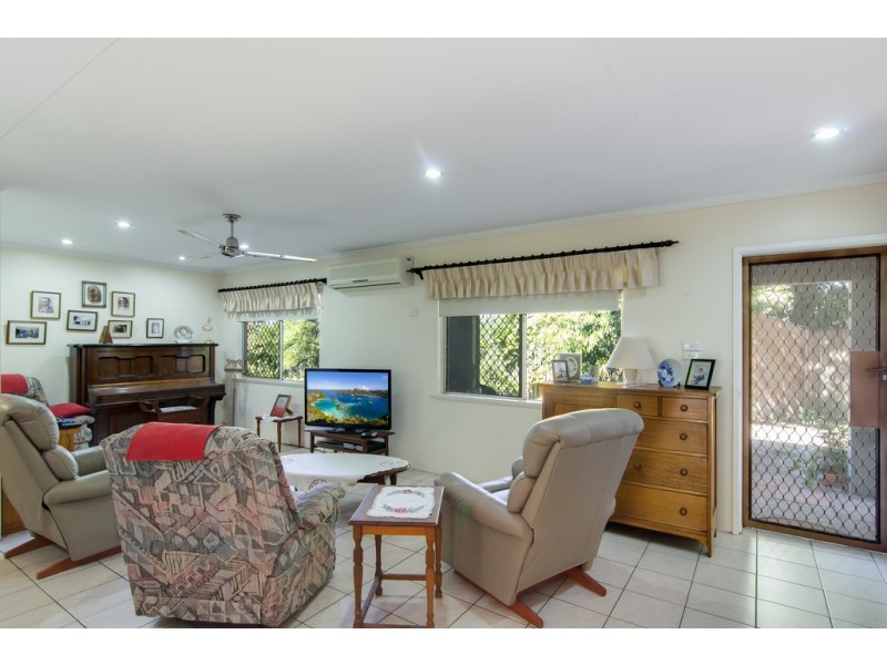 2 Anne Street, Smithfield QLD 4878