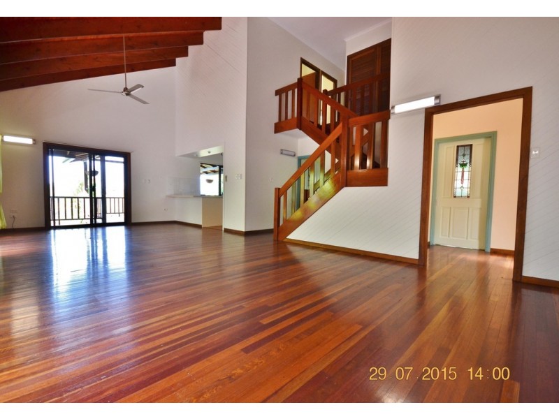 14 Amaroo Close, Smithfield QLD 4878
