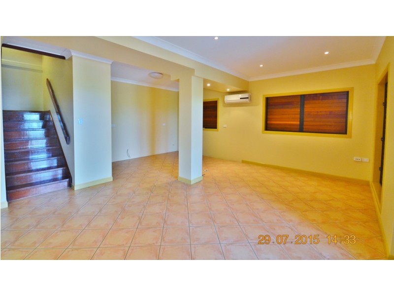 14 Amaroo Close, Smithfield QLD 4878