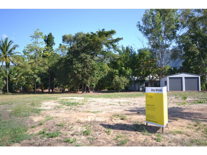 97B Moore Road, Kewarra Beach QLD 4879