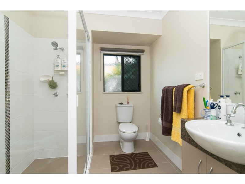 30 Thooleer Vista, Trinity Park QLD 4879