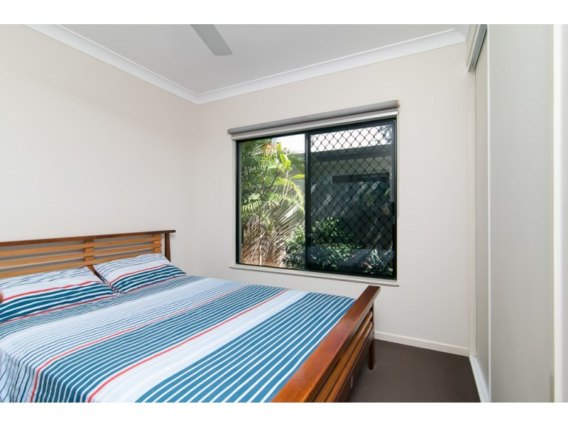 30 Thooleer Vista, Trinity Park QLD 4879