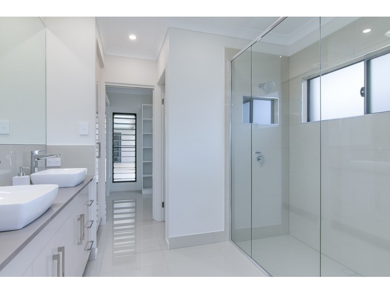 Trinity Park QLD 4879