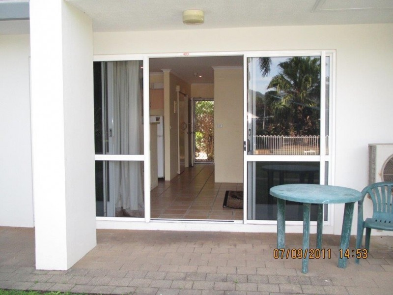 131/403 Coral Coast Drive, Palm Cove QLD 4879