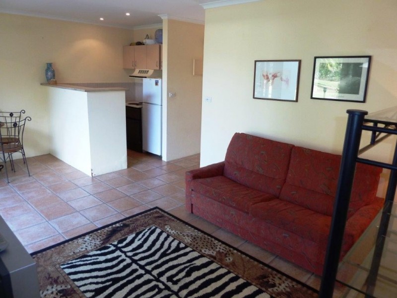 131/403 Coral Coast Drive, Palm Cove QLD 4879