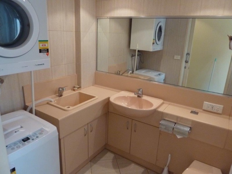 131/403 Coral Coast Drive, Palm Cove QLD 4879