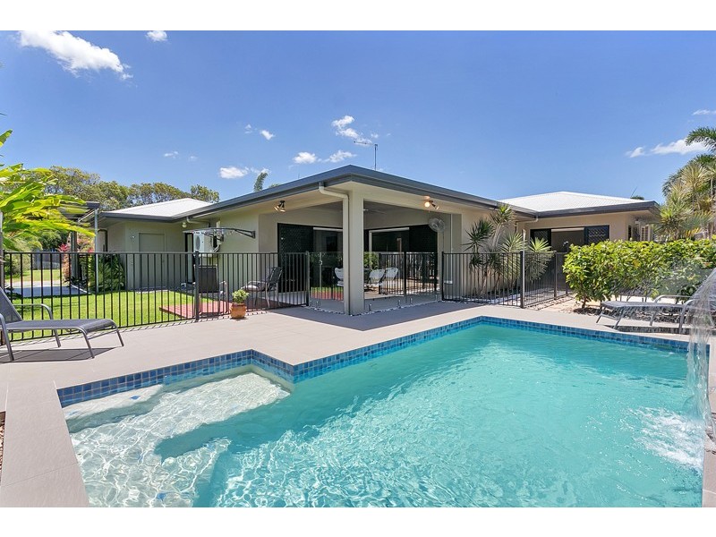 15 Edge Close, Kewarra Beach QLD 4879