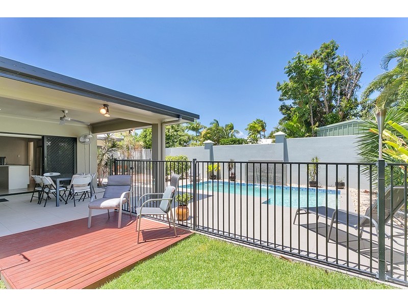 15 Edge Close, Kewarra Beach QLD 4879