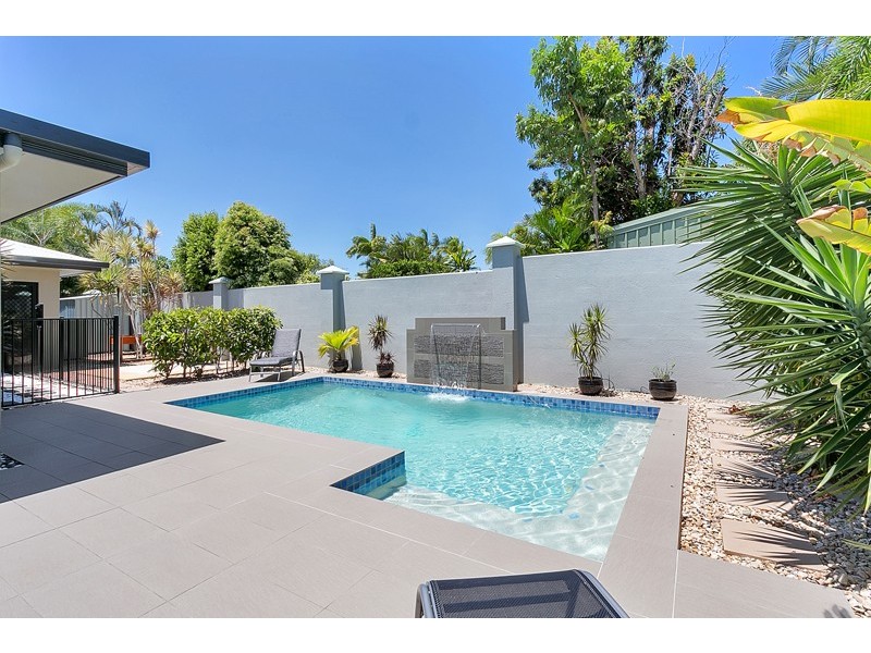 15 Edge Close, Kewarra Beach QLD 4879