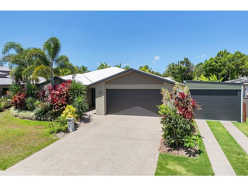 15 Edge Close, Kewarra Beach QLD 4879