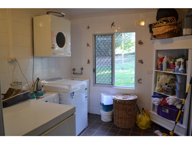 140 Anderson Road, Peeramon QLD 4885