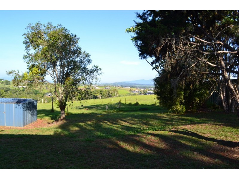 140 Anderson Road, Peeramon QLD 4885