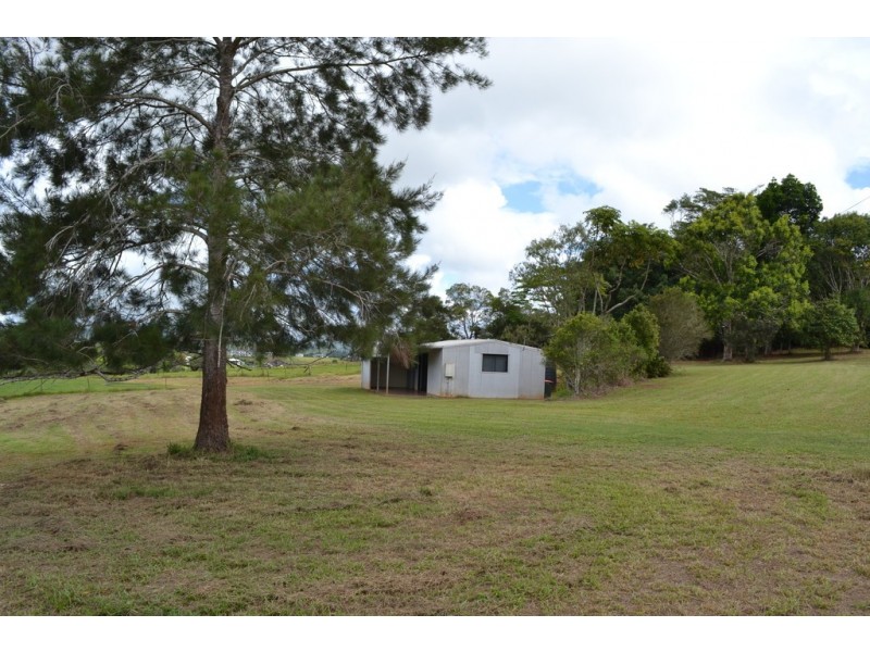 150 Anderson Road, Peeramon QLD 4885
