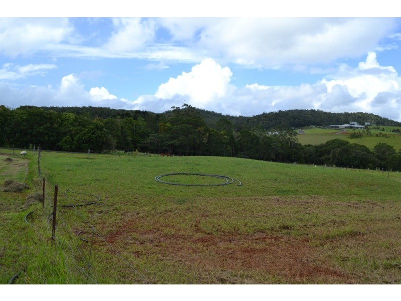 150 Anderson Road, Peeramon QLD 4885