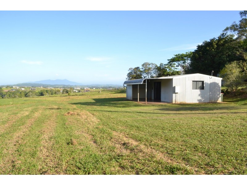 150 Anderson Road, Peeramon QLD 4885