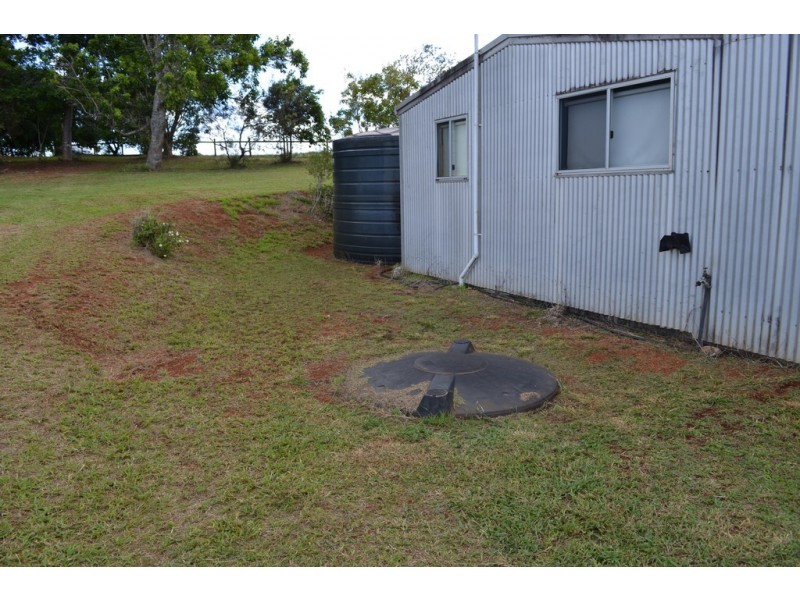 150 Anderson Road, Peeramon QLD 4885