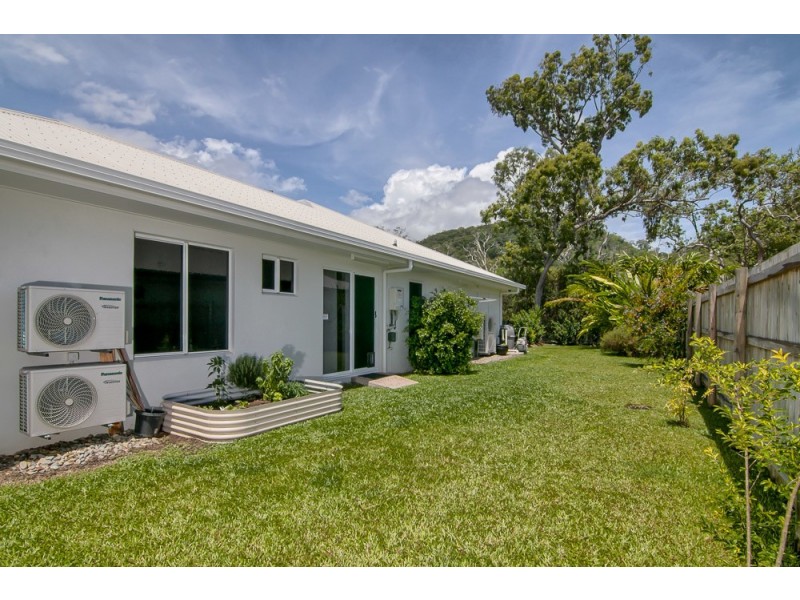 23 Coastline Parade, Trinity Beach QLD 4879