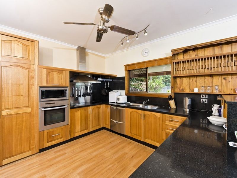 37 Anne Street, Smithfield QLD 4878