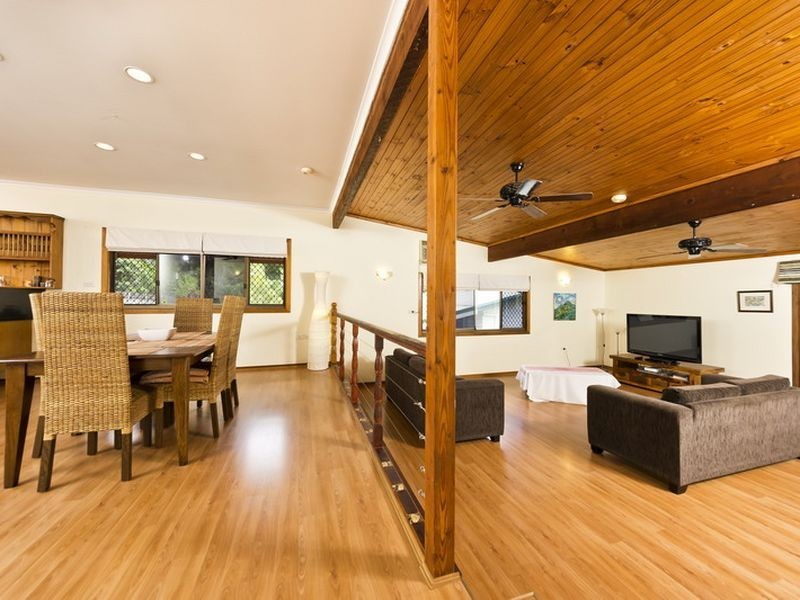 37 Anne Street, Smithfield QLD 4878