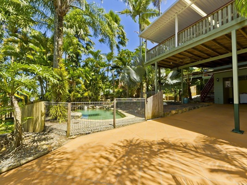 37 Anne Street, Smithfield QLD 4878