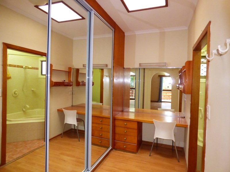 37 Anne Street, Smithfield QLD 4878