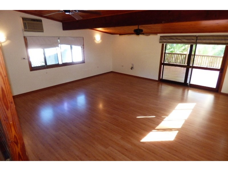 37 Anne Street, Smithfield QLD 4878