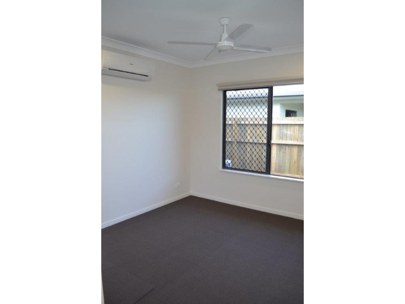 17 Starcke Trail, Smithfield QLD 4878