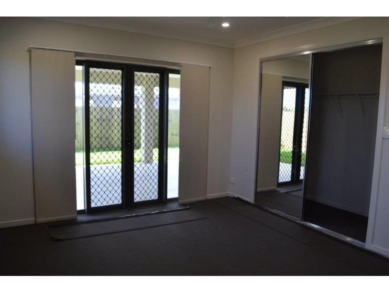 17 Starcke Trail, Smithfield QLD 4878