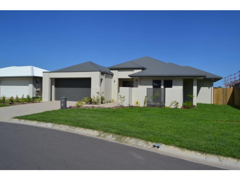 17 Starcke Trail, Smithfield QLD 4878