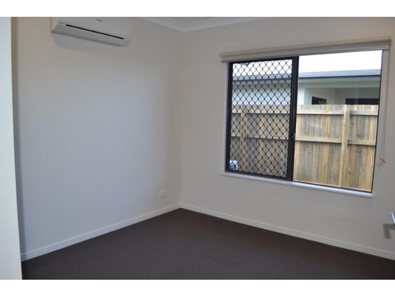 17 Starcke Trail, Smithfield QLD 4878