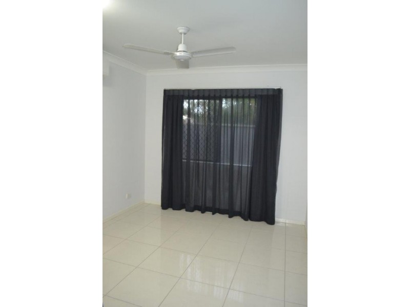 4 Imperial Court, Smithfield QLD 4878