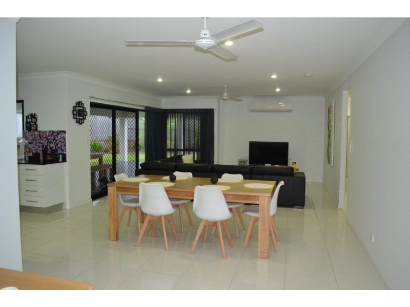 4 Imperial Court, Smithfield QLD 4878