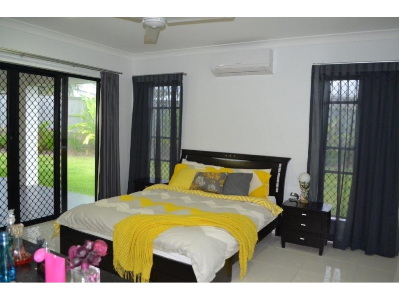 4 Imperial Court, Smithfield QLD 4878