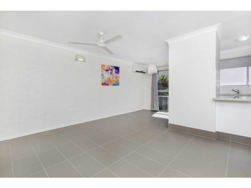 10/69 Pease Street, Manoora QLD 4870
