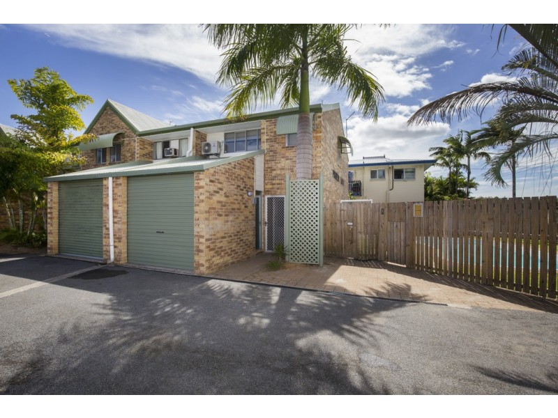 10/69 Pease Street, Manoora QLD 4870
