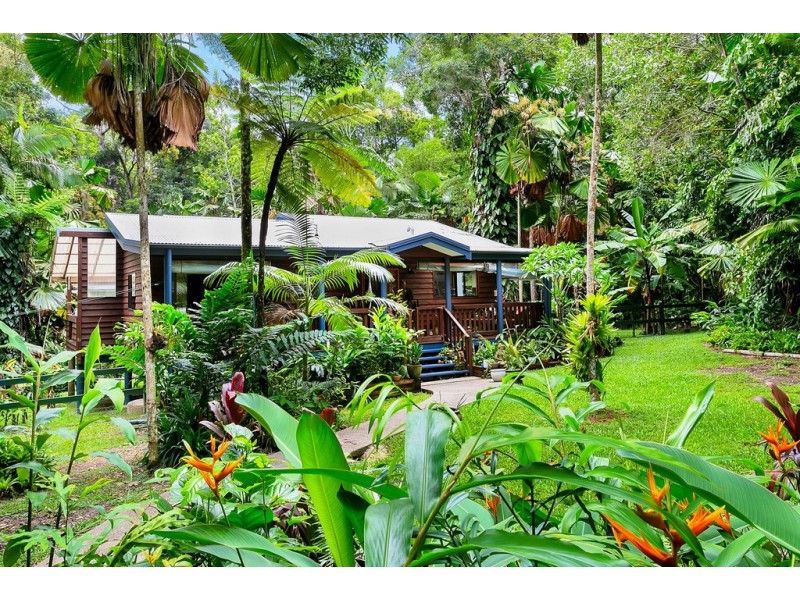 9 Gregory Terrace, Kuranda QLD 4881
