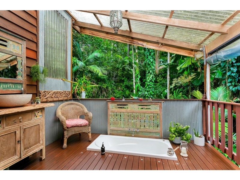 9 Gregory Terrace, Kuranda QLD 4881