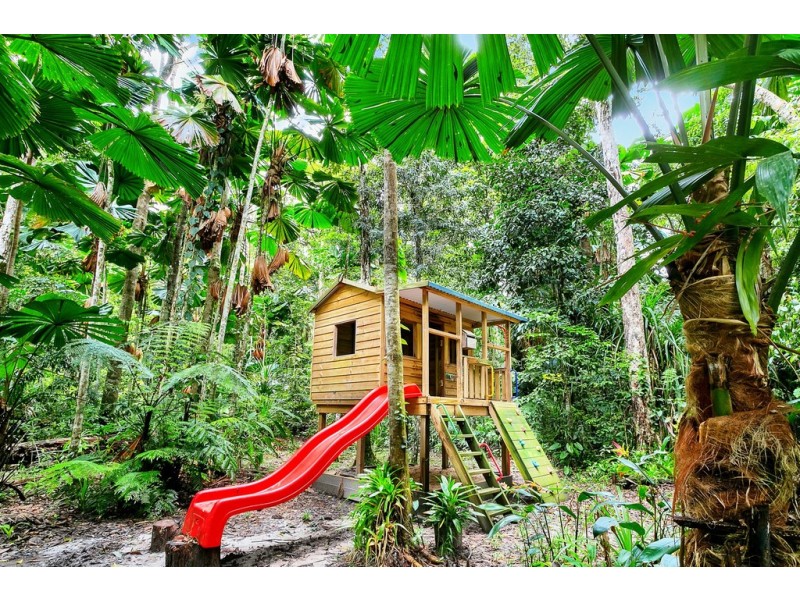 9 Gregory Terrace, Kuranda QLD 4881
