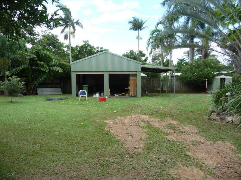 1 Melinga, Caravonica QLD 4878