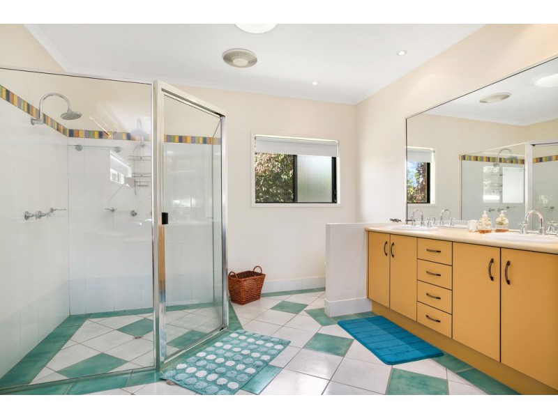 6 Gavin Street, Smithfield QLD 4878