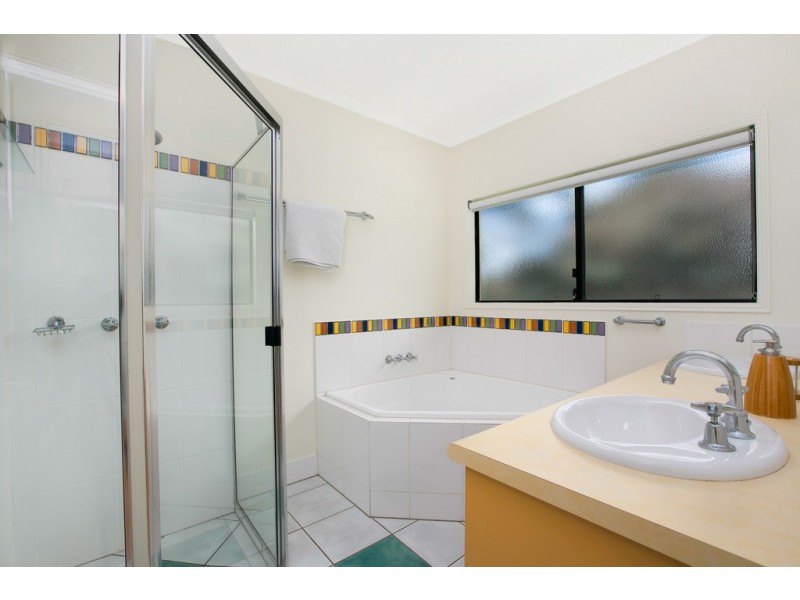 6 Gavin Street, Smithfield QLD 4878