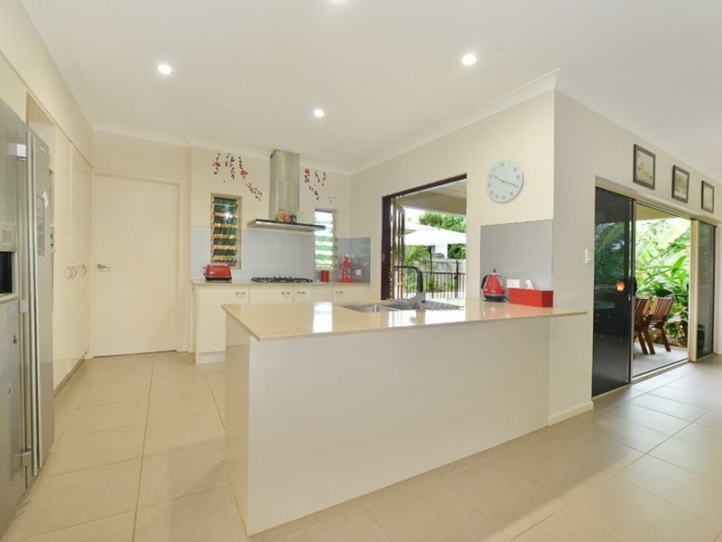6 Kosciusko Street, Smithfield QLD 4878