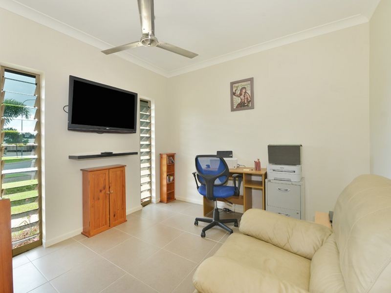 6 Kosciusko Street, Smithfield QLD 4878