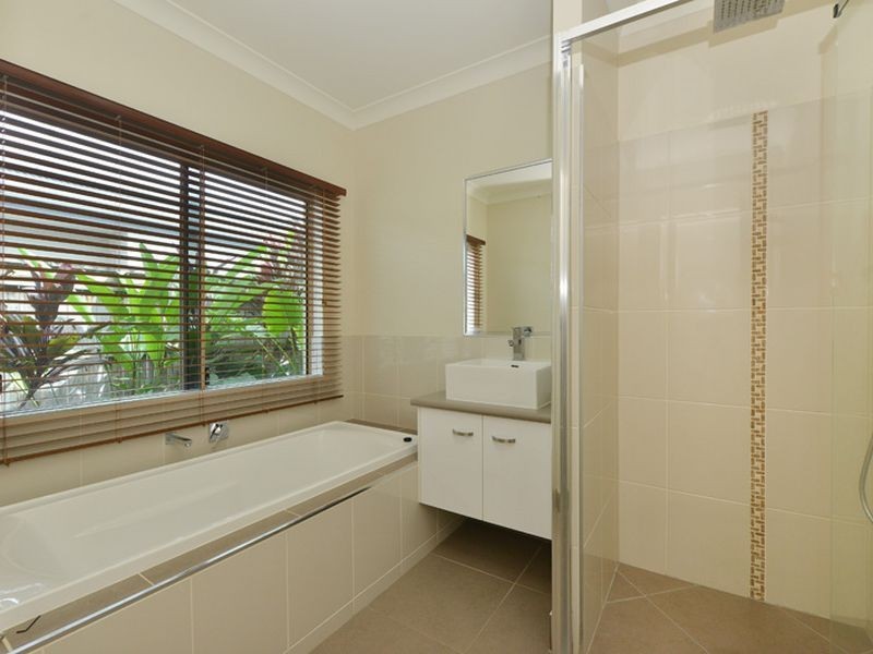 6 Kosciusko Street, Smithfield QLD 4878