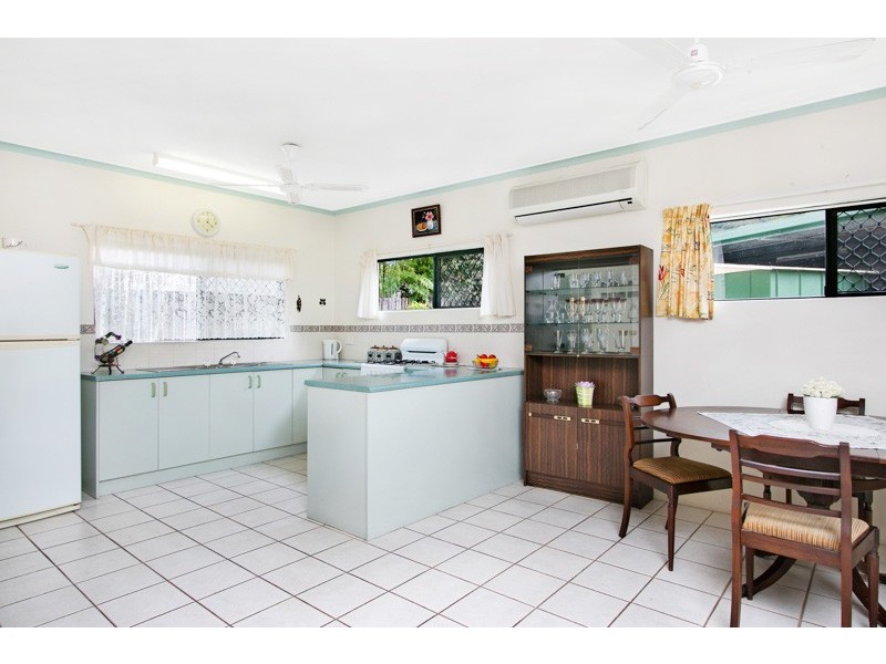 1 Lamb Street, Smithfield QLD 4878