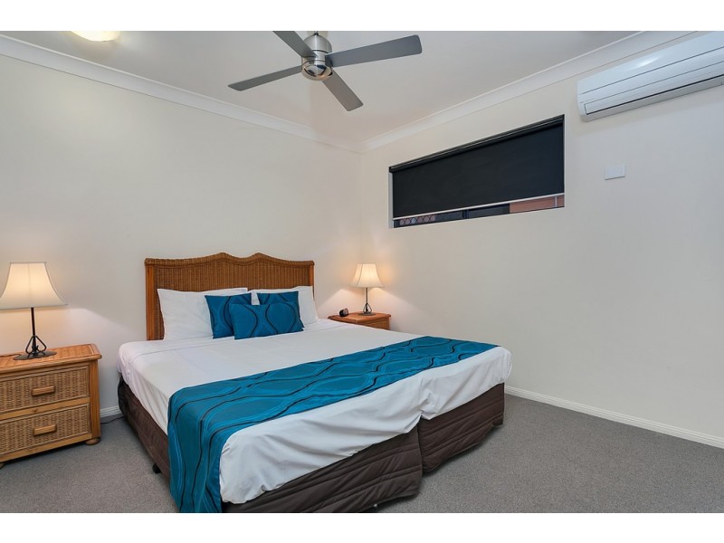 33/255 Lake Street, Cairns North QLD 4870