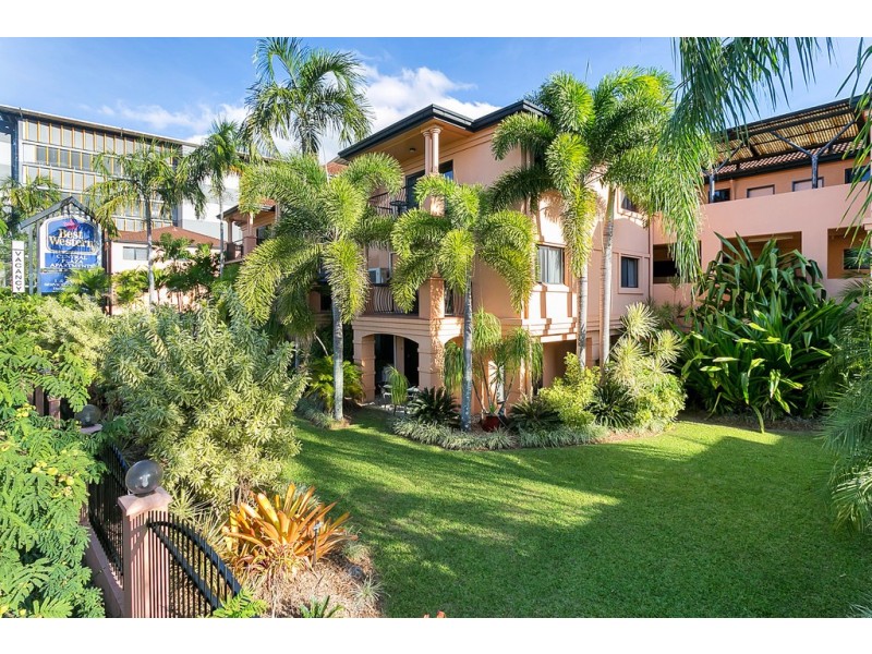 33/255 Lake Street, Cairns North QLD 4870