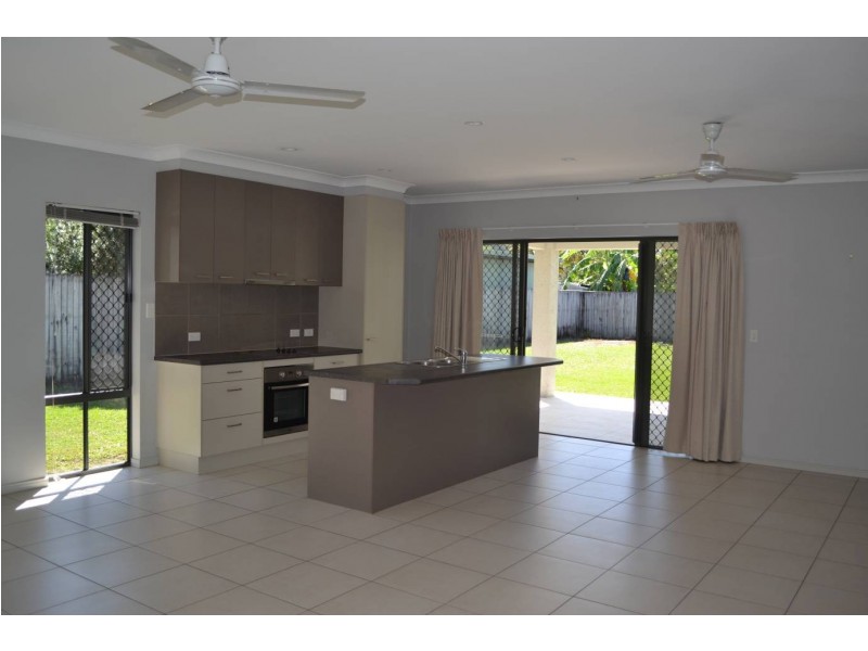 3 Seton Street, Trinity Park QLD 4879